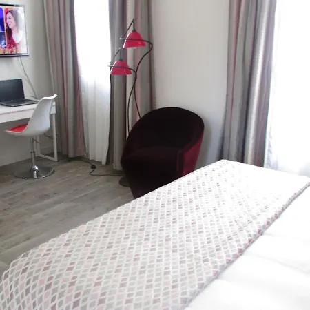 Champ De Mars Lejlighedshotel