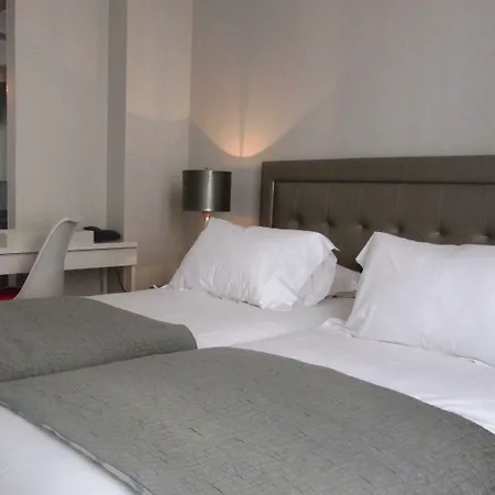 Lejlighedshotel Champ De Mars 2*
