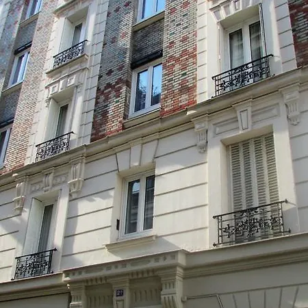 Champ De Mars Vanves